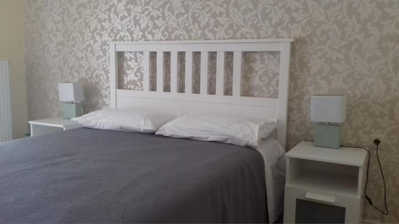 Apartment In Argostoli With Stunning Sea Views Bagian luar foto