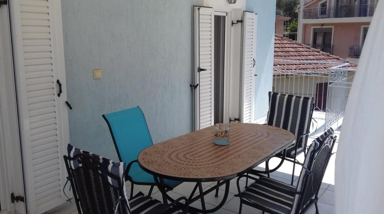 Apartment In Argostoli With Stunning Sea Views Bagian luar foto